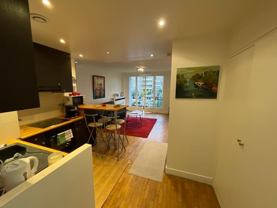 Apartment Calme Et Verdure A 2 Pas De Paris *